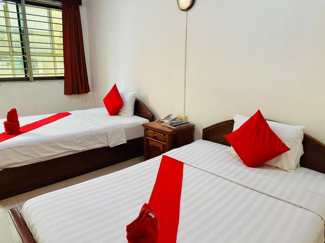 Capitol One Hotel Phnom Penh Eksteriør billede