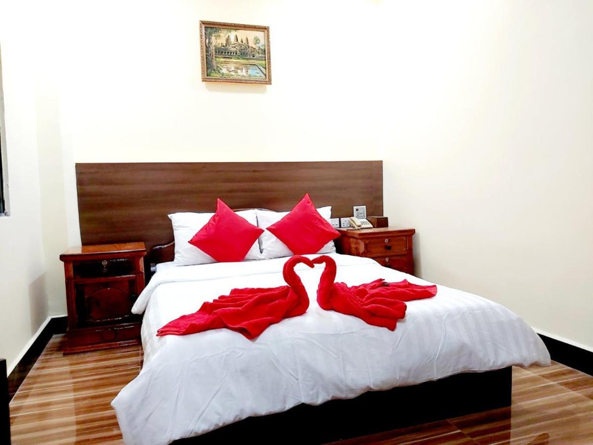 Capitol One Hotel Phnom Penh Eksteriør billede
