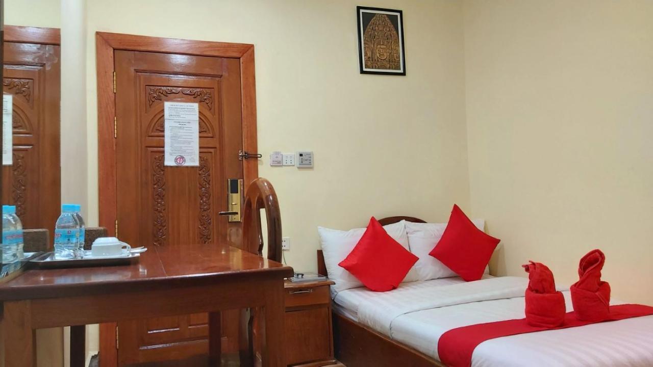 Capitol One Hotel Phnom Penh Eksteriør billede