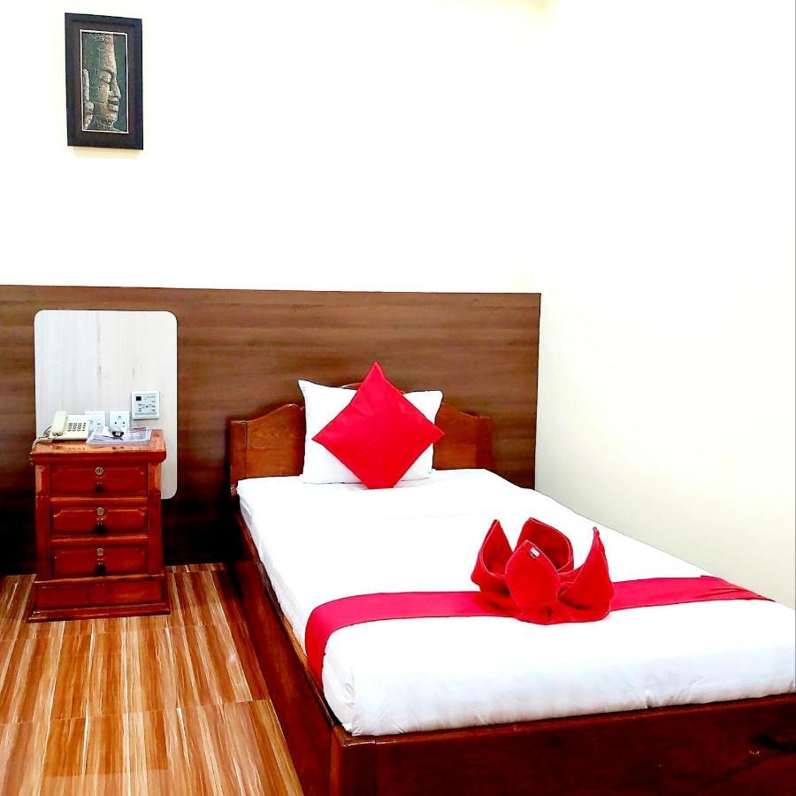 Capitol One Hotel Phnom Penh Eksteriør billede